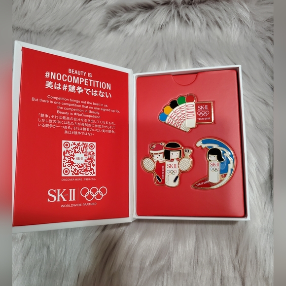SKII rare limited edition Tokyo Olympics pins - Picture 5 of 8
